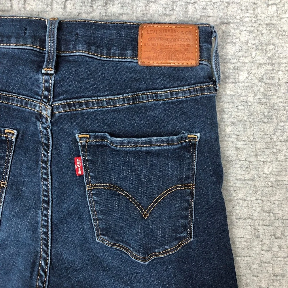 Levis 311 Shaping Skinny Jeans Womens 28 Blue Stretch Denim Premium Mid Rise Day - Picture 3 of 16